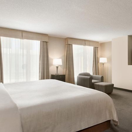 Embassy Suites By Hilton - Montreal Exterior foto